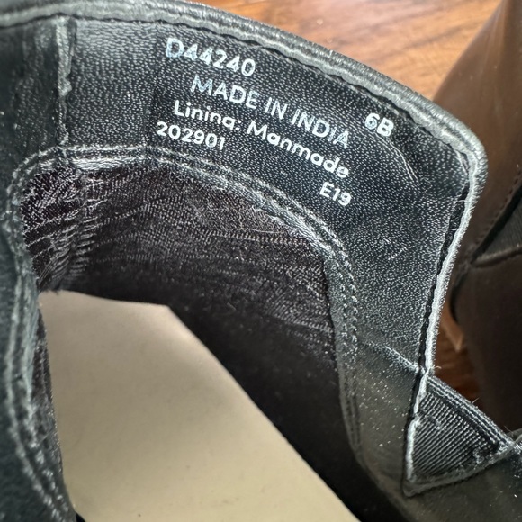 Cole Haan Signature Abbot Bootie Size 6 - Picture 9 of 9